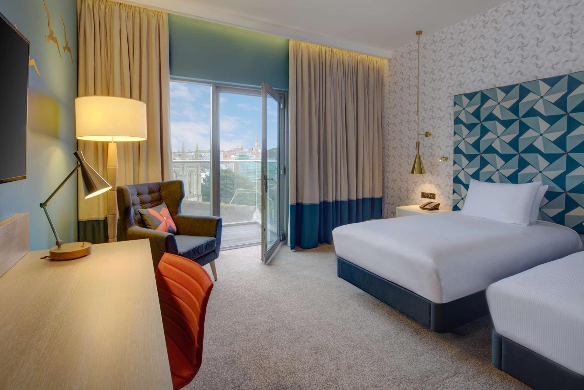 Hilton Hotel 4*
